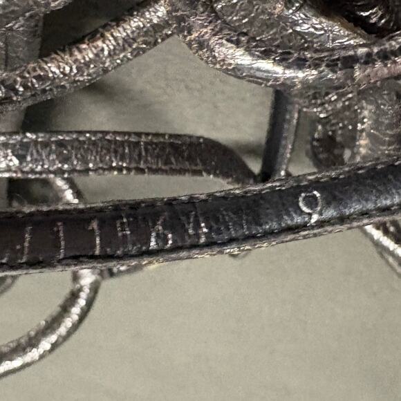 STUART WEITZMAN Women's Metallic Silver Leather Sandals Size 9 Gladiator Demi - Picture 12 of 16